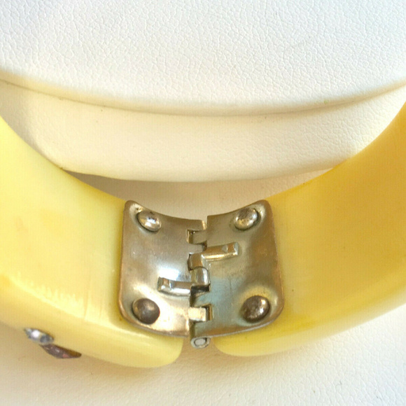 SOLD Weiss rhinestone clamper bracelet earrings - Picture 8 of 8